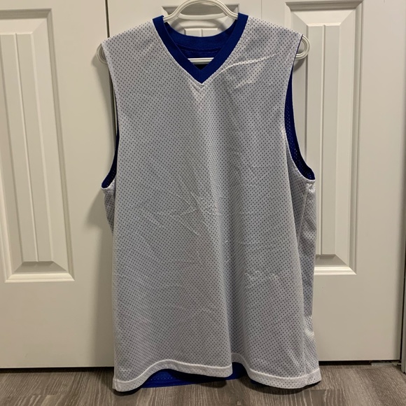 Reversible Blue/White Eagles Jersey - Picture 3 of 4